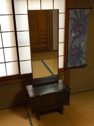 鏡台