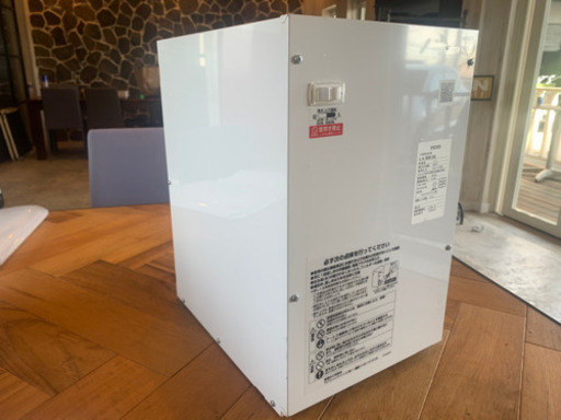 TOTO 小型電気温水器（先止め式）湯ぽっとキットRESK12A2 使用3か月未満　中古美品　2019年