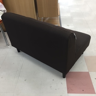 特別大特価！激安！【訳あり品★】ブラウンの2人掛けソファーのご紹介です！の画像