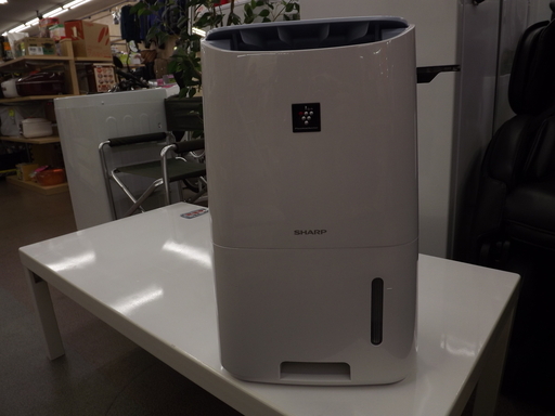 シャープ SHARP 衣類乾燥・除湿機 プラズマクラスター CV-G71　2017年製 札幌 西岡店