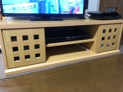 テレビボード