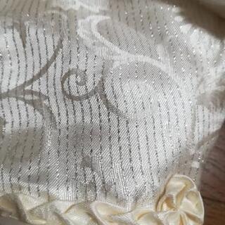 毛皮　白いショールの画像