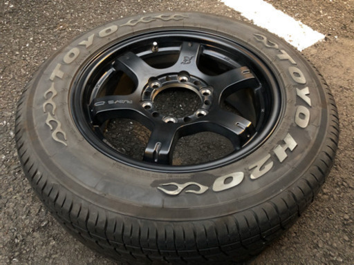 ハイエース用RAYSグラムライツとTOYO H204本セット