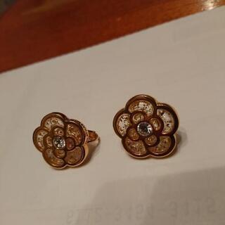 CLATHAS クレイサス イヤリングの画像