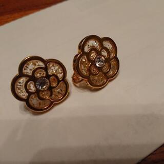 CLATHAS クレイサス イヤリングの画像