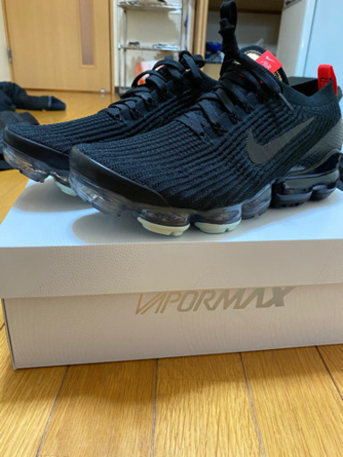 ヴェイパーマックス　　28.5センチ