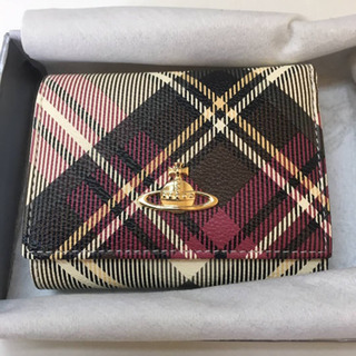 ヴィヴィアンウエストウッド 三つ折り財布