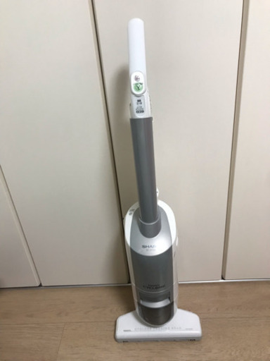 【受け渡し相手決まりました】シャープ コンパクト 掃除機