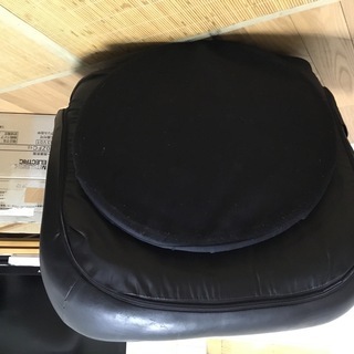 座椅子 リクライニング  360度回転   0円  取りに来て下さる方に差し上げます。の画像