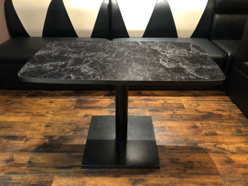 店舗用　テーブル　4ケ