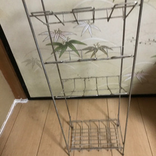 ワイヤー製隙間スタンド