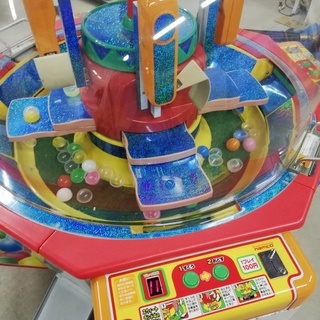 スウィートランド4 　カギ付き 動作OK　UFOキャッチャー　ゲームセンター　アーケードゲーム ナムコ 　 の画像