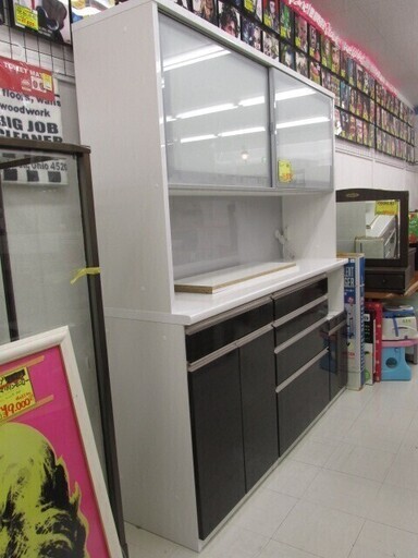 早いもの勝ち！キッチン棚 キッチンボード 食器棚  NB702