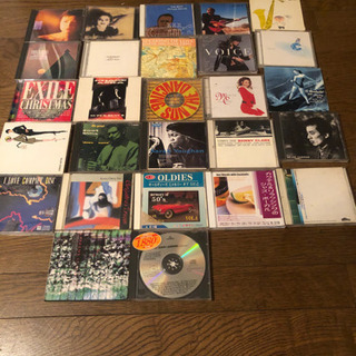 CDどれでも100円、レコードどれでも300円　お話し中の画像