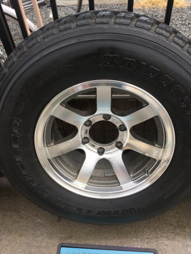 2/22まで！スタッドレスタイヤ ホイール付き