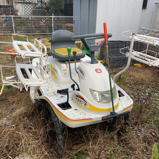 イセキ　早苗　田植え機
