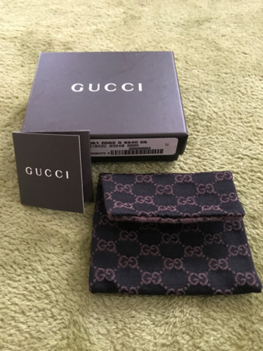 ? GUCCI シルバードッグプレートネックレス／SV925