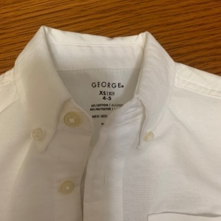 【譲ります】キッズボタンダウンシャツの画像