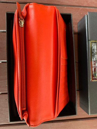 シャネル長財布　本物