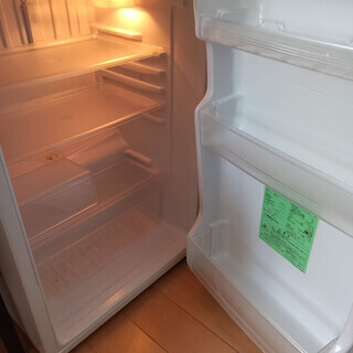 三洋 2ドア冷蔵庫 SR-YM110 109リットル 2011年製の画像