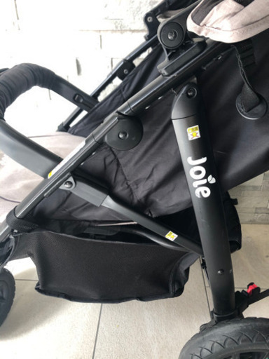 期間限定値下げ　Joie(ジョイー) 三輪ベビーカー ライトトラックス エア 