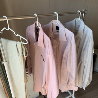 【終了】形態安定シャツ&ユニクロパンツ（メンズLサイズの画像