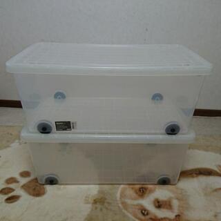 値下げしました。押し入れ収納 衣装ケース？４つ