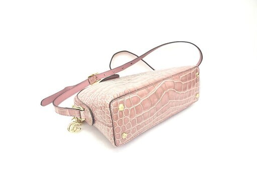 ☆美品☆ GUCCI グッチ　限定品　クロコ　ピンク　ショルダーバッグ　499621　希少 プレゼントにも