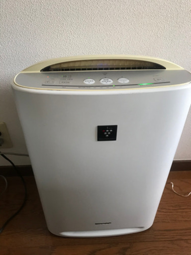 SHARPプラズマクラスター空気清浄機　KC-B40W