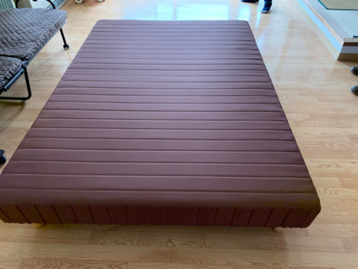 ダブルベット　脚付き　コイルマット　ボンネル