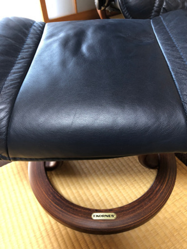エコーネス　ストレスレスレザーソファ　オットマン付き