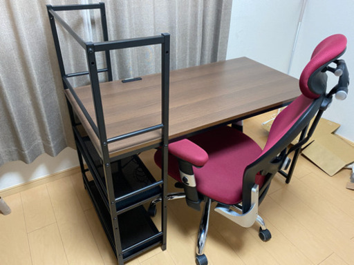 ★値下★パソコンデスク(コンセント付、分解可)+椅子(高さ調整有)セット【受け渡し】