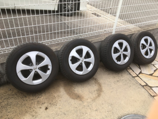 プリウス　純正　超バリ山　TOYO 2019年製