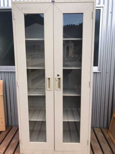 オフィス家具 ロッカー 鍵付き