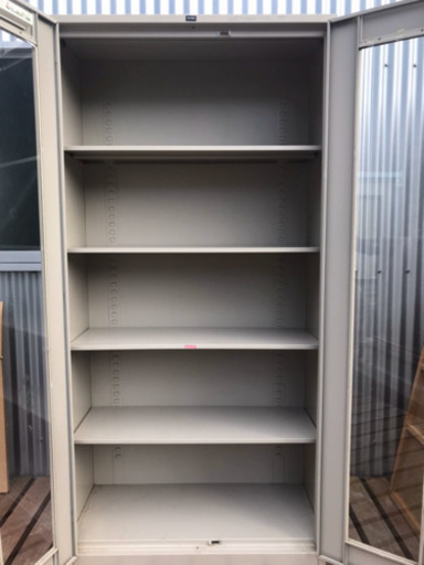 オフィス家具 ロッカー 鍵付き