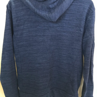 メンズパーカーの画像