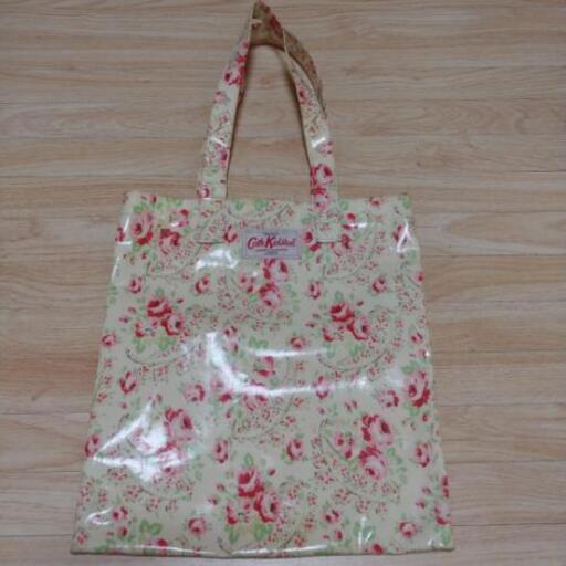 ☞2000円 Cath Kidston オイルクロス生地 ブックバッグ ペイズリー柄