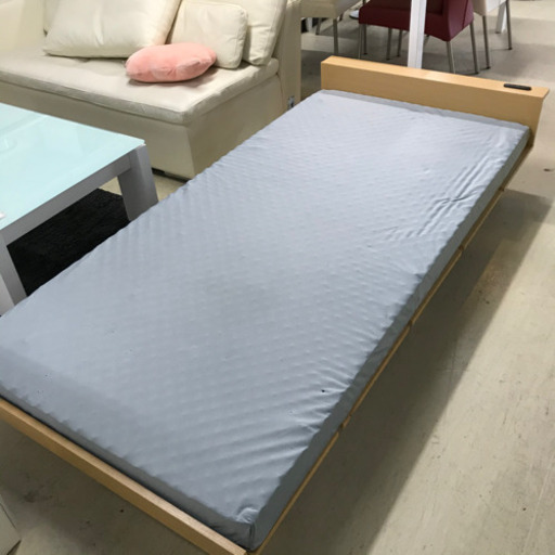 木製　シングルベッド　ローベッド　マットレス付