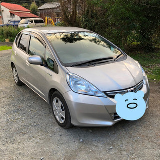 フィットハイブリッド　車検R2.12まで！走行8万キロ以下！通勤...