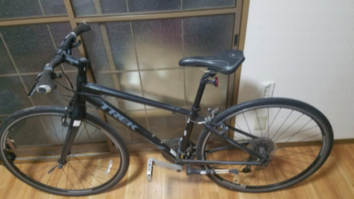 Trek クロスバイク　15インチ