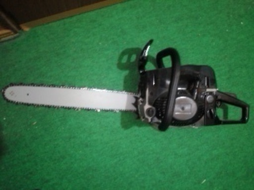エンジン式（50cc）チェーンソー　未使用品（ジャンク品）