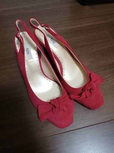 Pitti 赤　レッド　パンプス ヒール