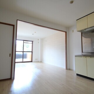 ✦２ＬＤＫ✦ペットOK✦角部屋✦グリーンロード草間✦草間町✦