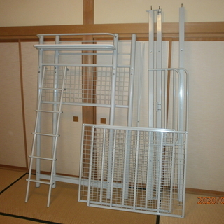 パイプ式ロフトベッド差し上げます