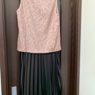 値下げ　パーティードレスの画像