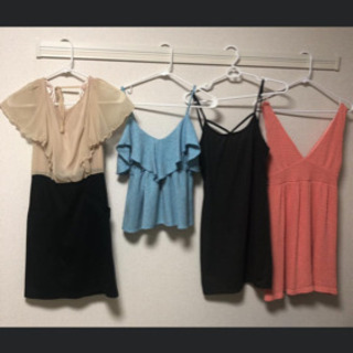 ドレス、トップス、ワンピースの画像