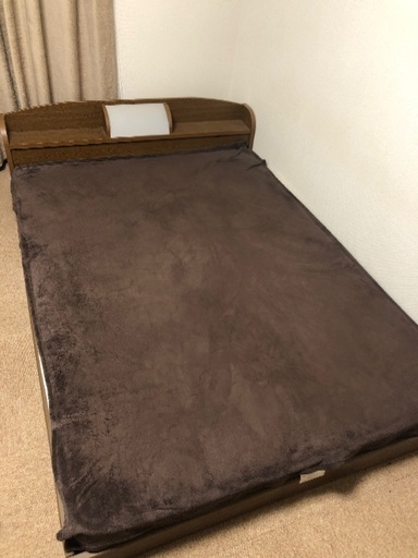 セミダブルベッド【無事お取引成立しました】