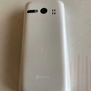 キャンセル待ちです。【中古】AU  GRATINA KYF37の画像