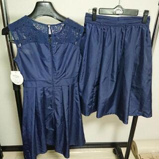 【新品】パーティードレス・オーバースカート付・2way・ネイビー・結婚式の画像