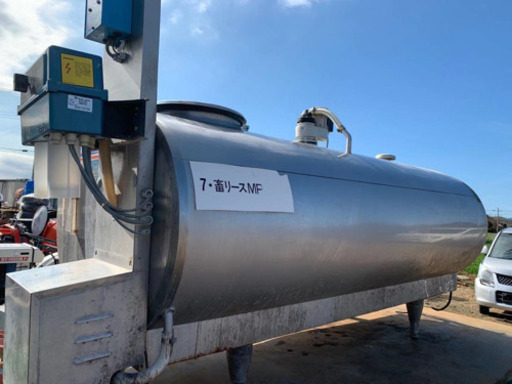 牛乳タンク1300Lステンレスタンク中古